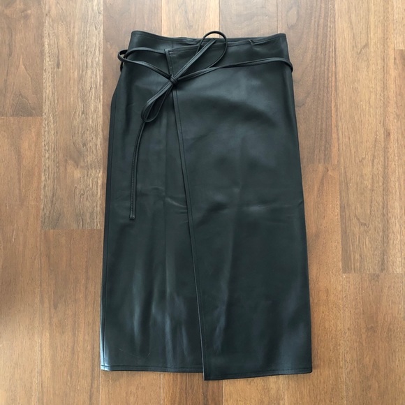 Vetements Logo-embossed Leather Skirt